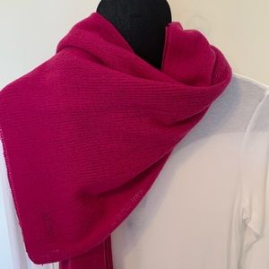 Cashmere wrap